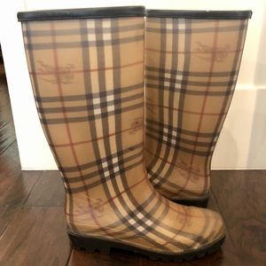 Burberry Rainboots